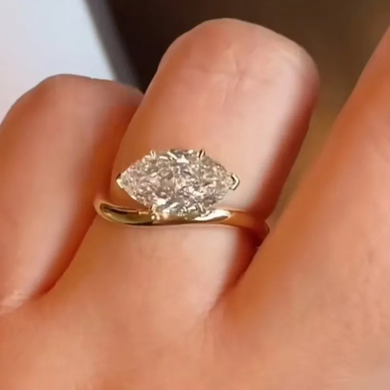 Curved Stone Ring