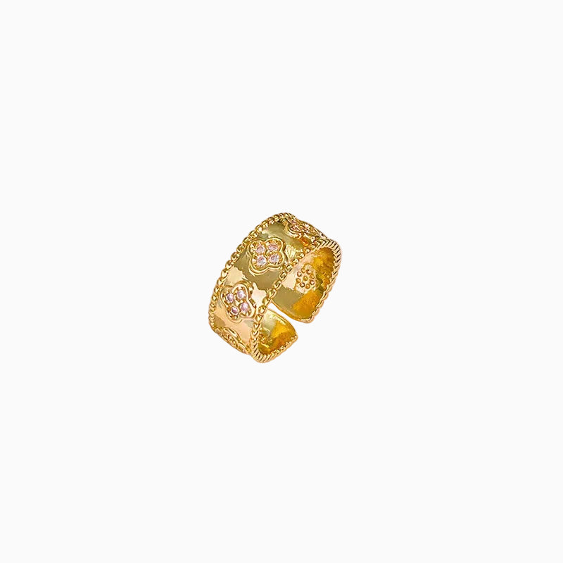 Zircon Clover Ring Gold