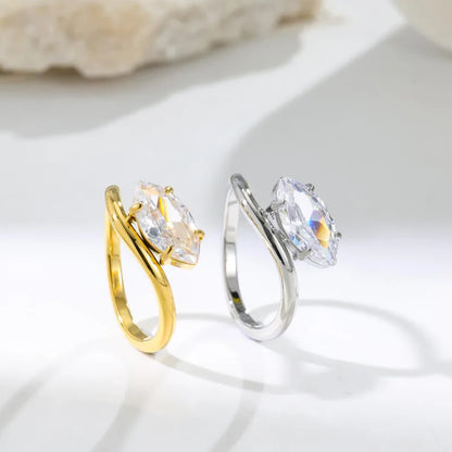 Curved Stone Ring Silver