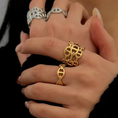 Mini Chaine H Ring Gold