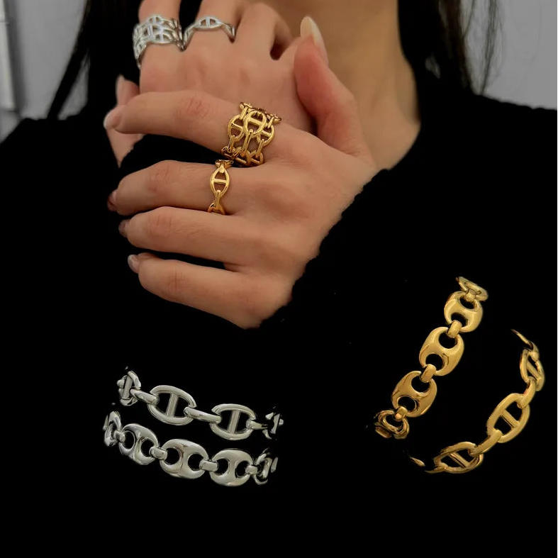 Mini Chaine H Ring Silver