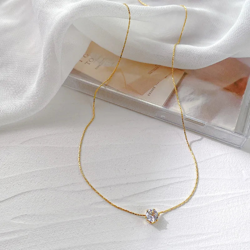Single Diamond Necklace Gold