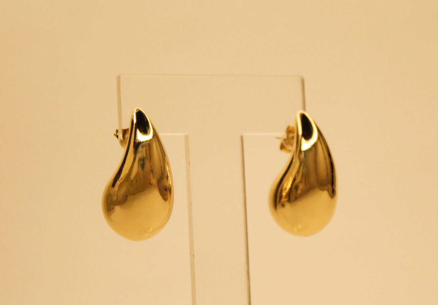 TearDrop Earrings Gold