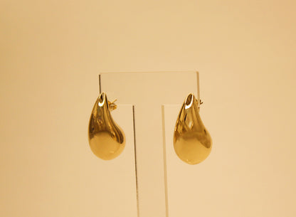 TearDrop Earrings Gold