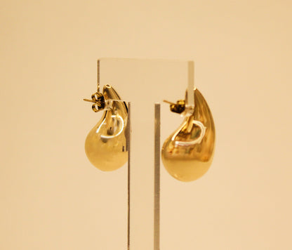 TearDrop Earrings Gold